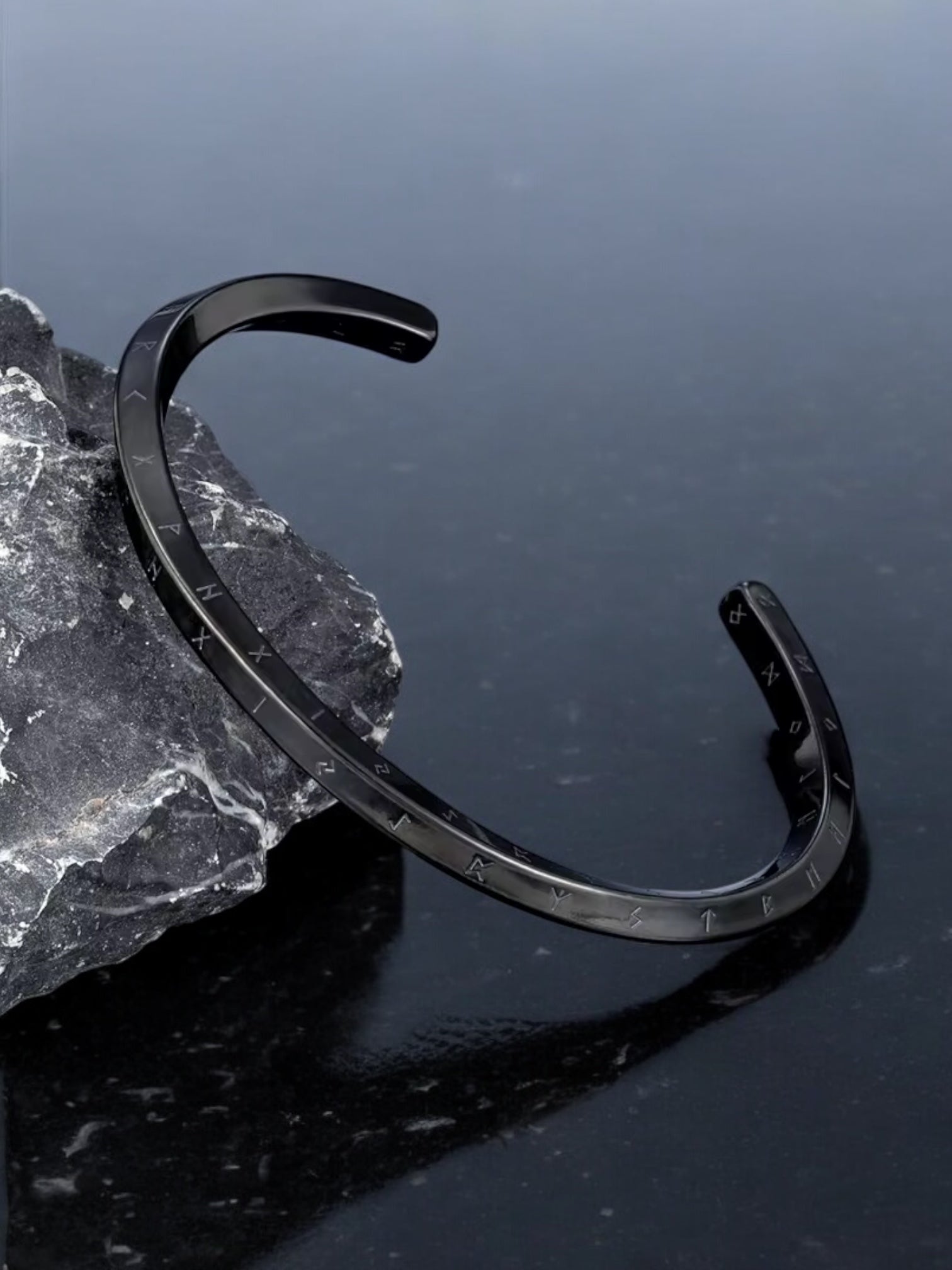 Bracelet Futhark