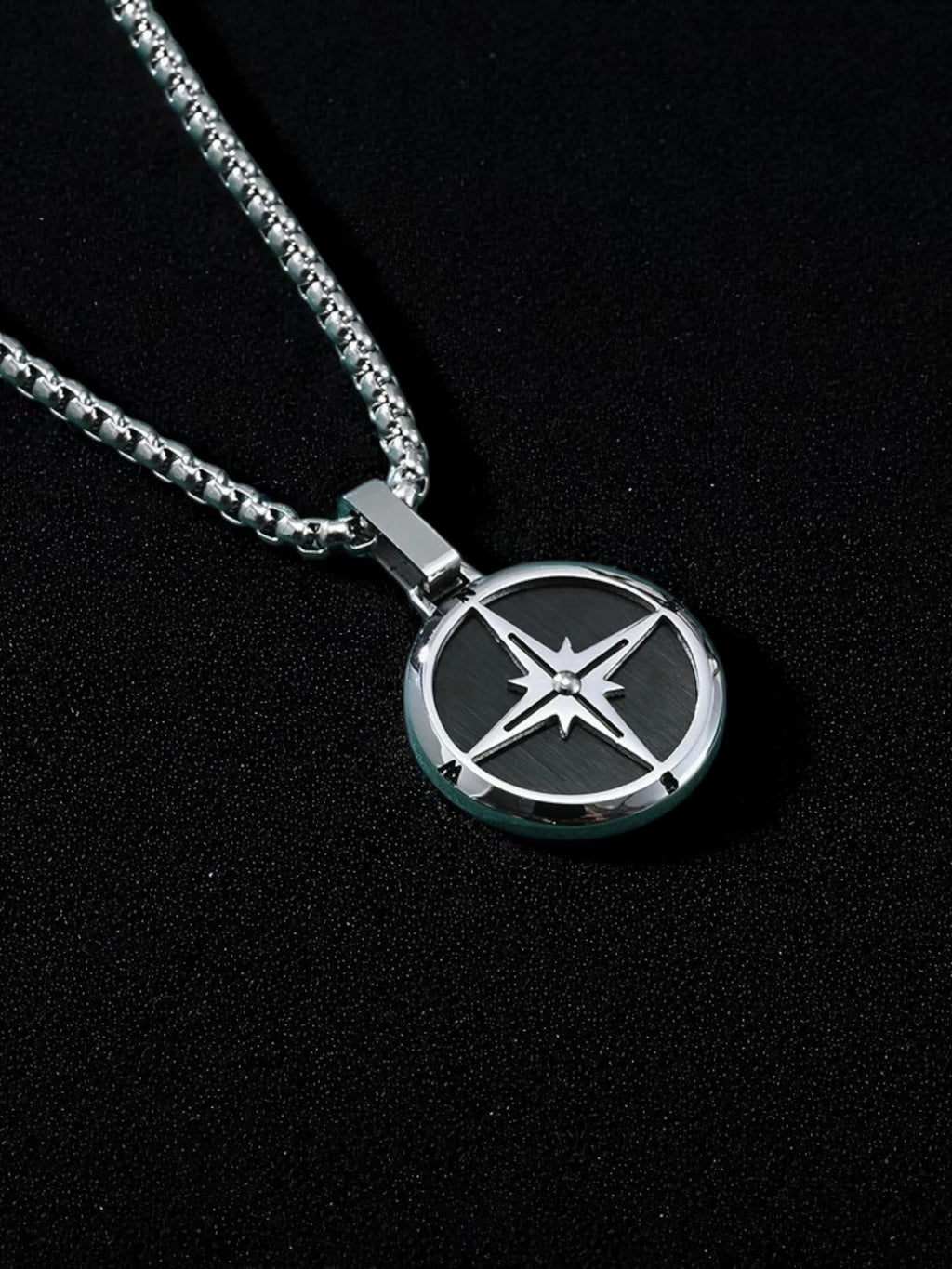 Collier Cap Secret
