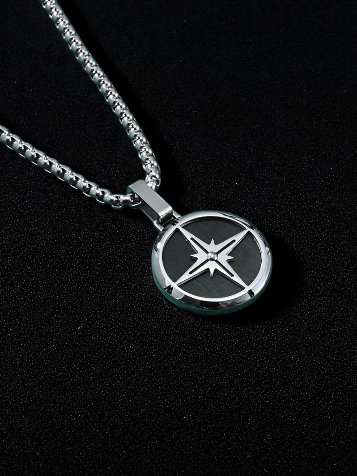 Collier Cap Secret