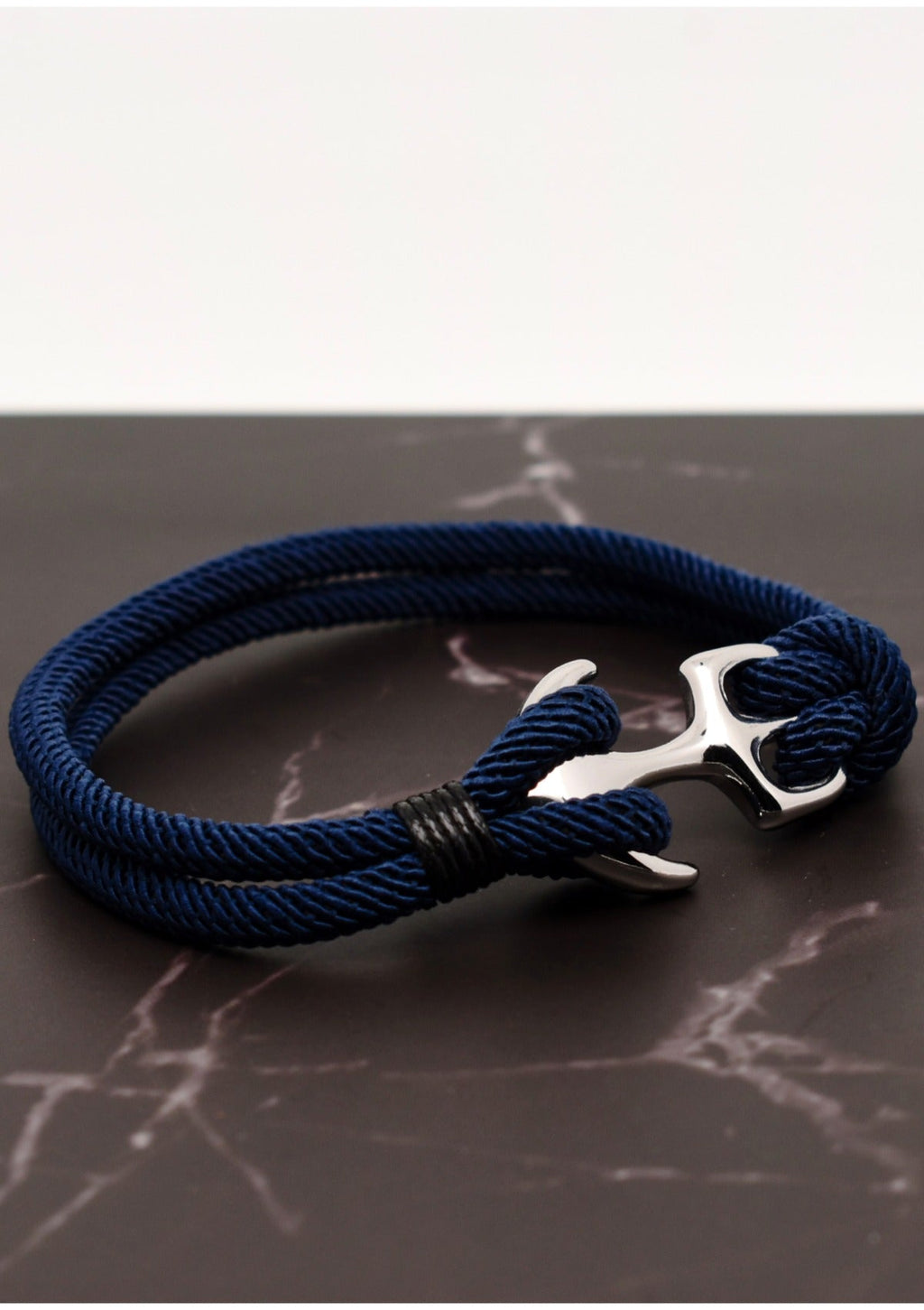 bracelet ancre marine bleu