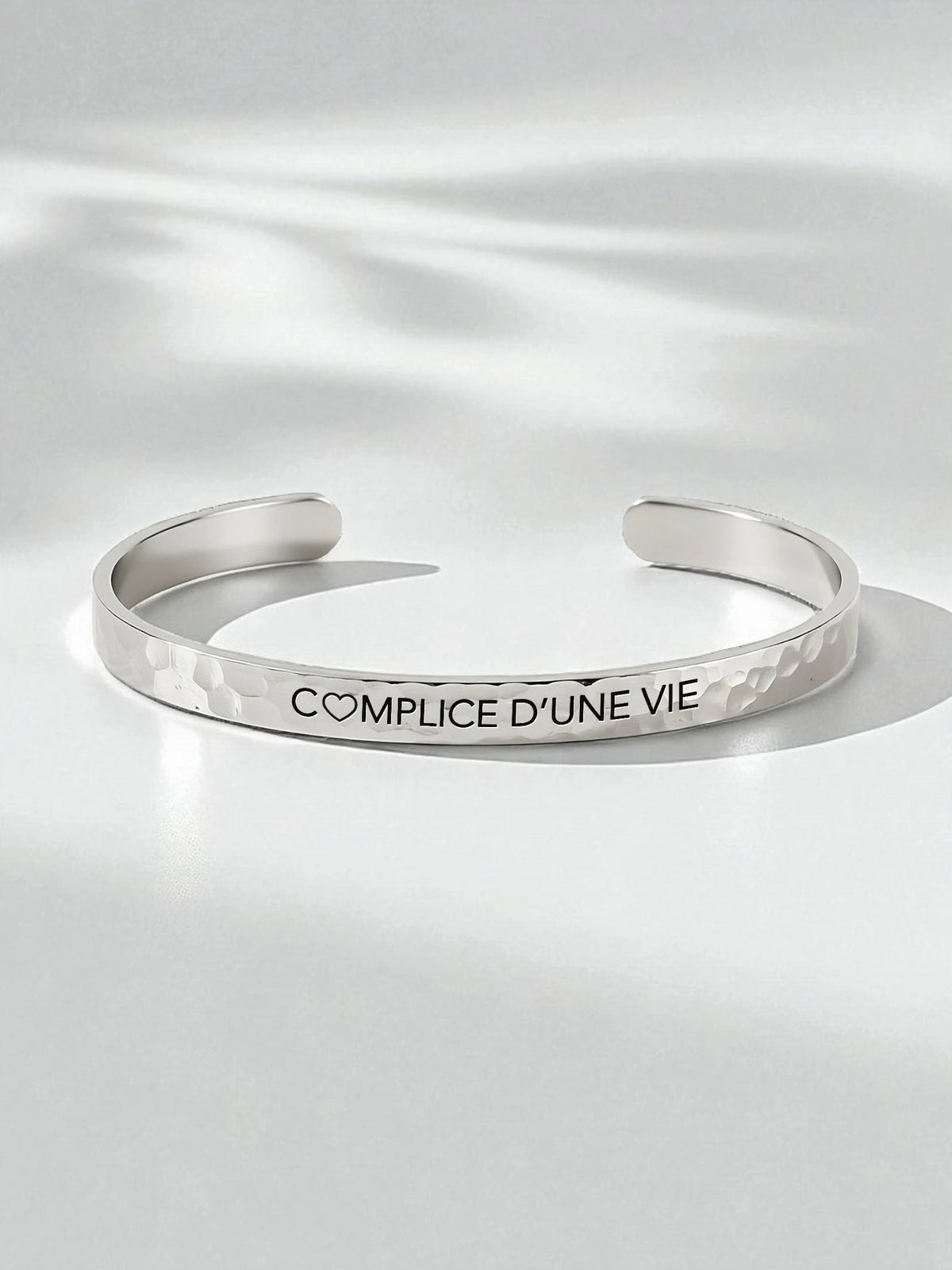 Bracelet gravé message porte-bonheur