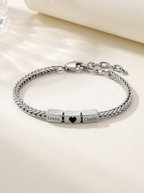 Bracelet Signature