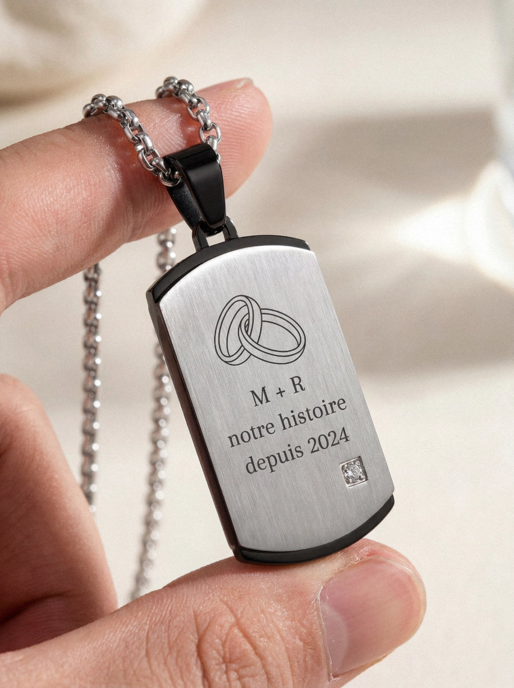 Collier Présence