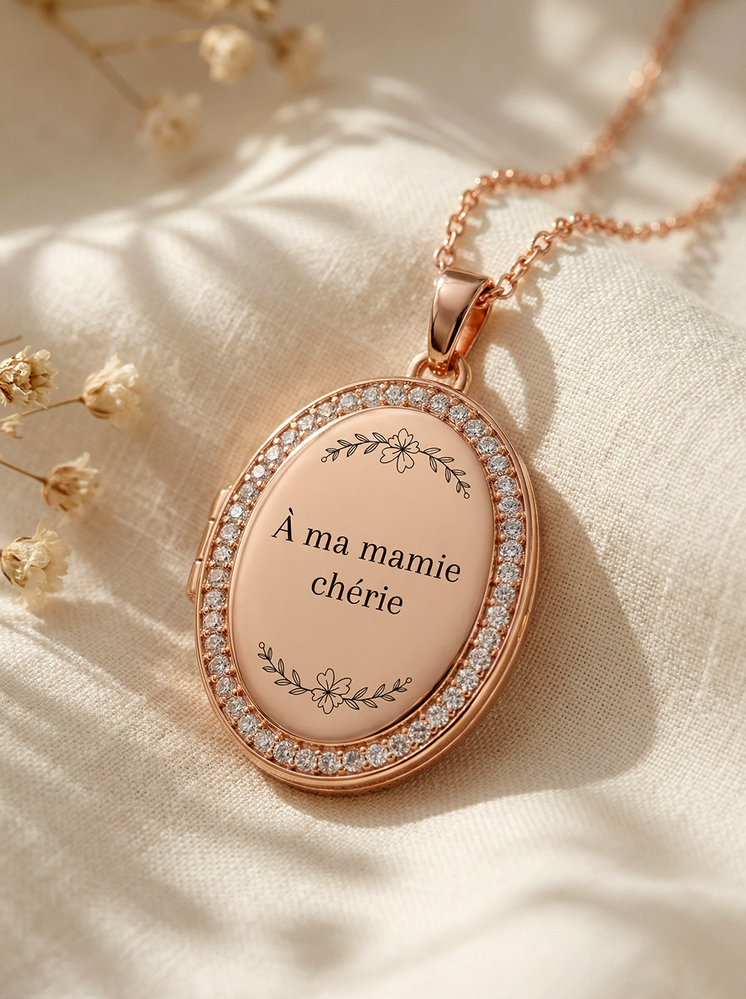 Collier Portrait Précieux