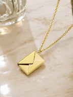 Collier Lettre d'Amour - Doré